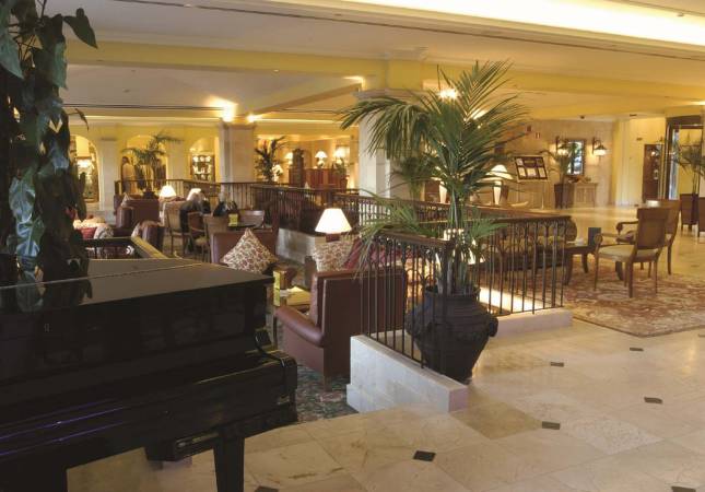 Románticas habitaciones en Dénia Marriott La Sella Golf Resort & Spa. La mayor comodidad con los mejores precios de Alicante